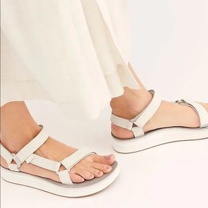 Teva Midform Universal Leather Sandals in white and gray